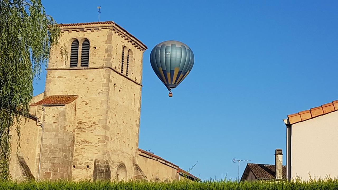 Les Terrasses Bed & Breakfast Saint-Paul-en-Pareds Exterior photo