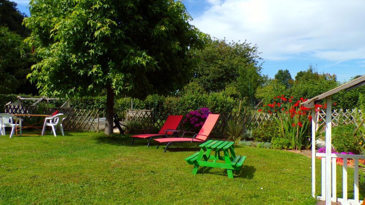 Les Terrasses Bed & Breakfast Saint-Paul-en-Pareds Exterior photo